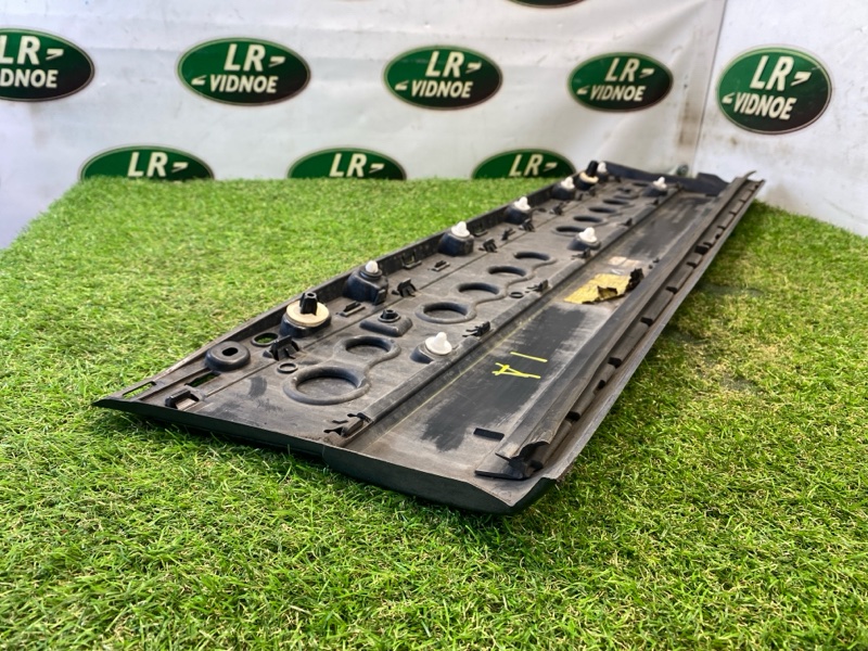 Накладка двери Land Rover Range Rover (L405, 2020г.)