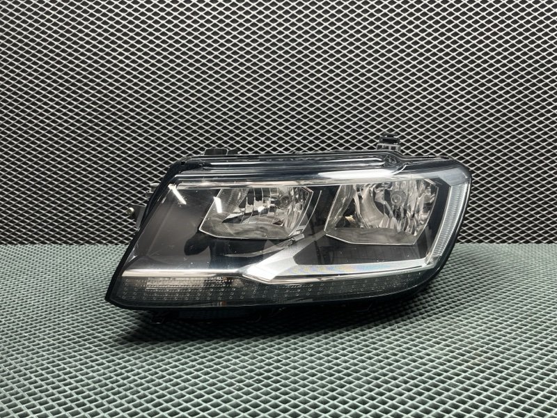 Фара Volkswagen Tiguan (MK2, 2018г.)
