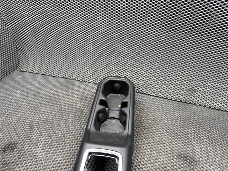 Подстаканник Jeep Wrangler (JL, 2025г.)
