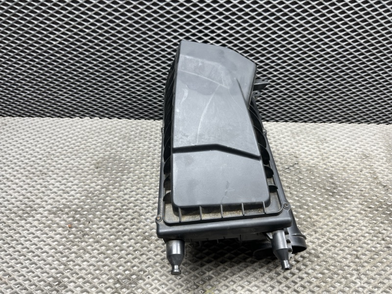 Корпус воздушного фильтра Land Rover Range Rover (L405, 2016г.)