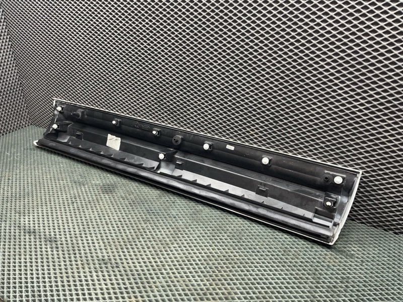 Молдинг двери Land Rover Range Rover Sport (L494, 2021г.)