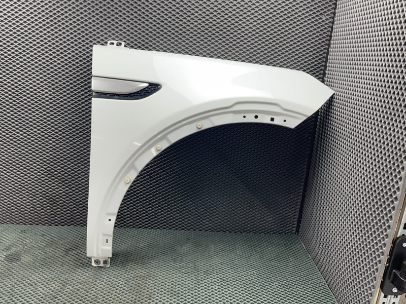 Крыло Land Rover Discovery Sport (L550, 2016г.)