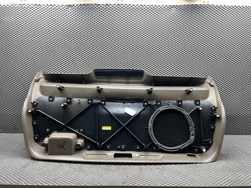 Обшивка двери багажника Land Rover Range Rover Sport (L320, 2012г.)