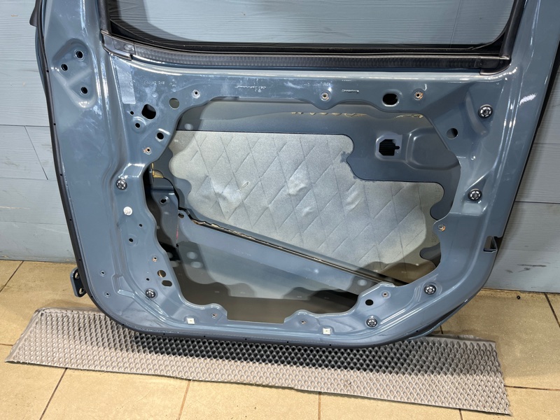 Дверь Jeep Wrangler (JL, 2025г.)
