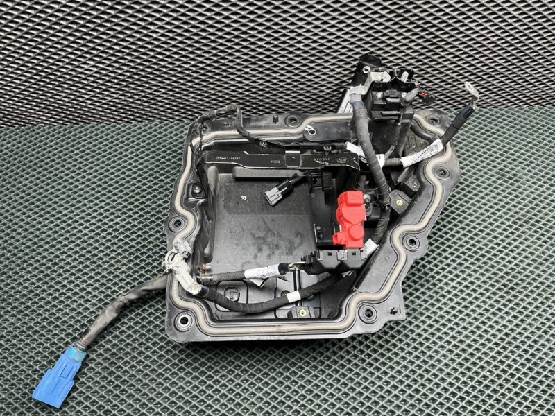 Короб аккумулятора Land Rover Range Rover Sport (L461, 2025г.)