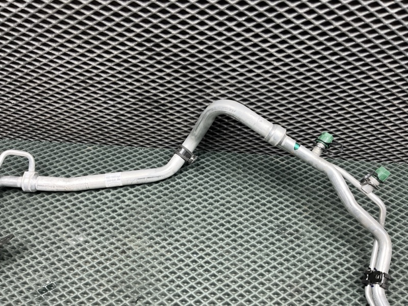 Трубка кондиционера Land Rover Range Rover Sport (L461, 2025г.)