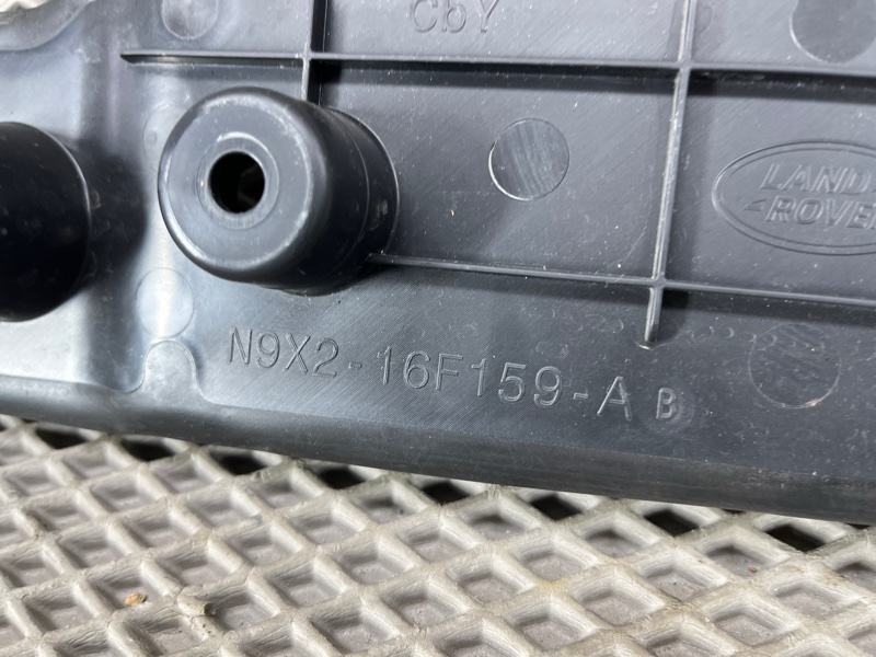 Пыльник крыла Land Rover Range Rover Sport (L461, 2024г.)