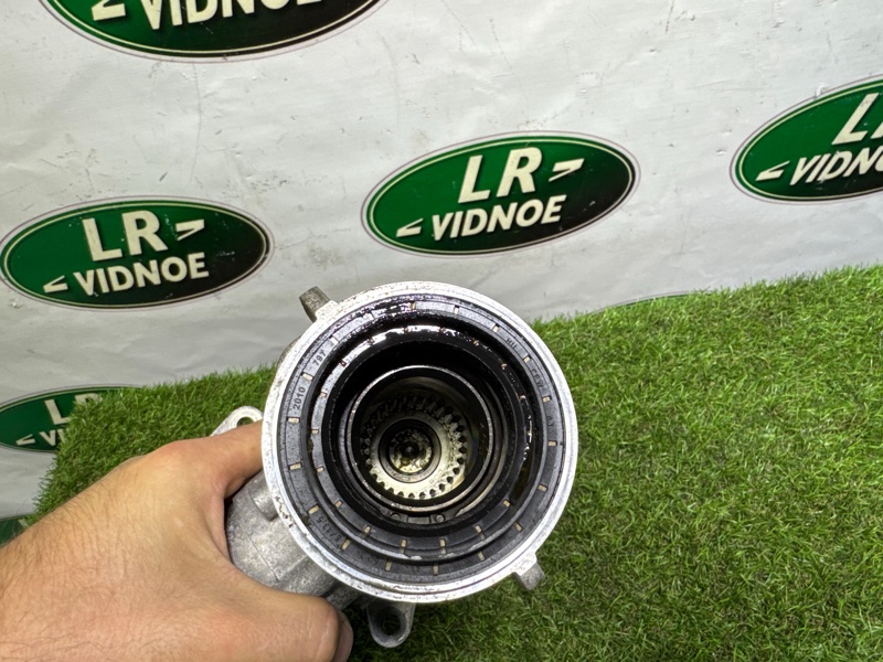 Вал промежуточный Land Rover Range Rover Sport (L461, 2023г.)