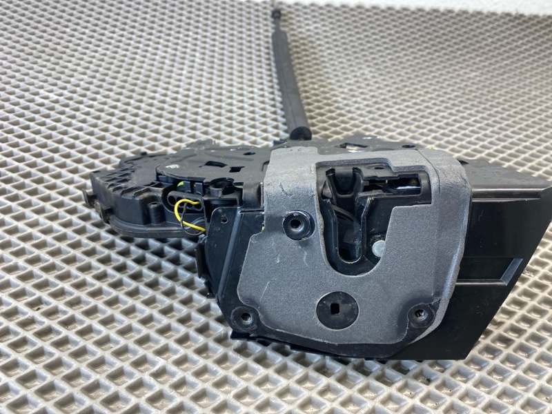 Замок двери Land Rover Range Rover Sport (L494, 2015г.)