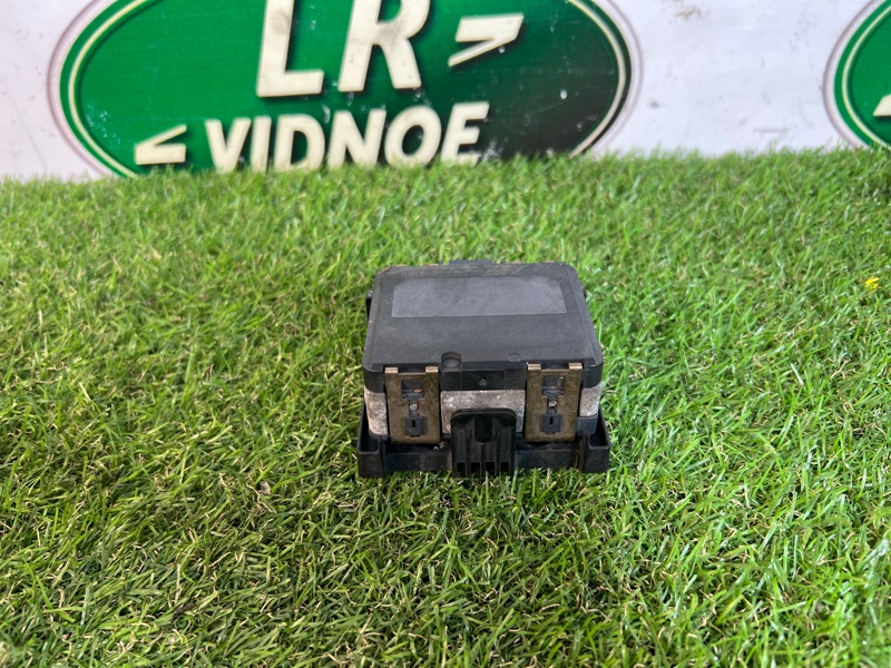 Дистроник Land Rover Range Rover Velar (L560, 2018г.)