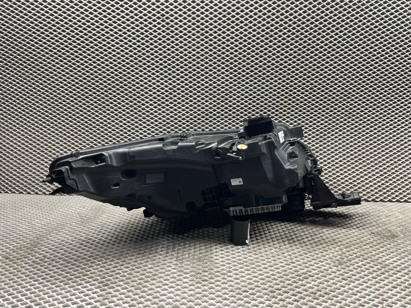 Фара светодиодная Land Rover Range Rover Sport (L461, 2024г.)