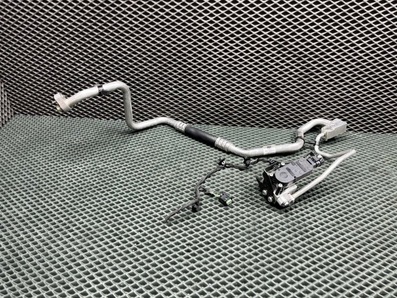 Трубка кондиционера Land Rover Range Rover Sport (L461, 2025г.)