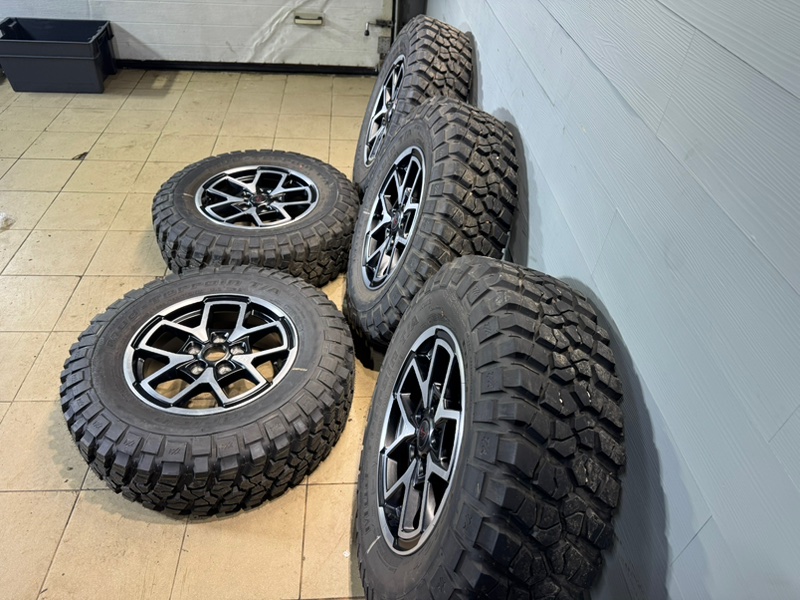 Комплект колес Jeep Wrangler (JL, 2025г.)
