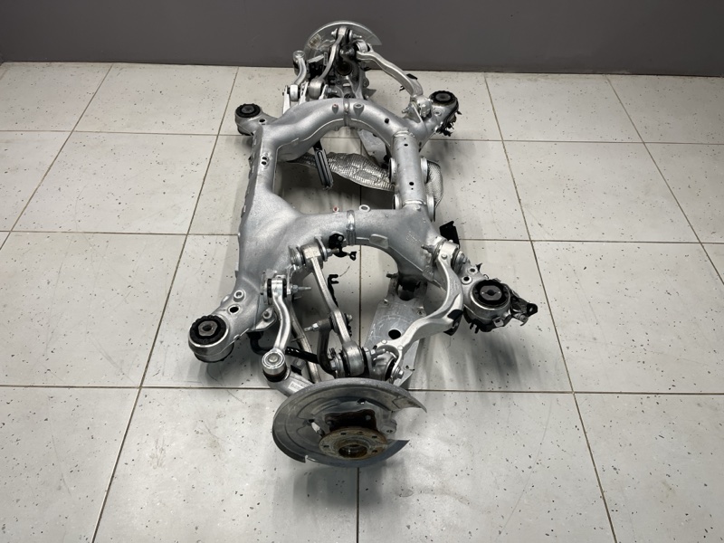 Подрамник в сборе Land Rover Range Rover Sport (L461, 2025г.)