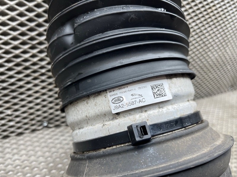 Подушка пневмоподвески Land Rover Range Rover Velar (L560, 2020г.)
