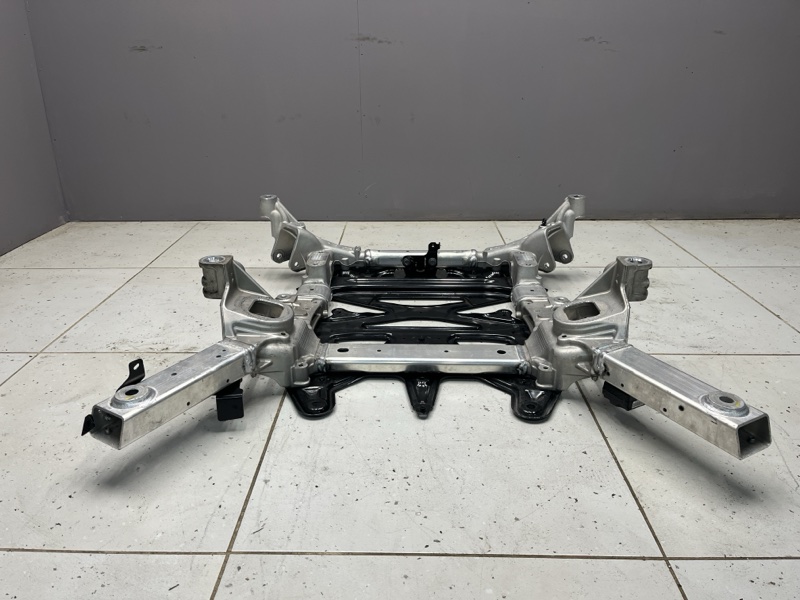 Подрамник Land Rover Range Rover Sport (L461, 2025г.)