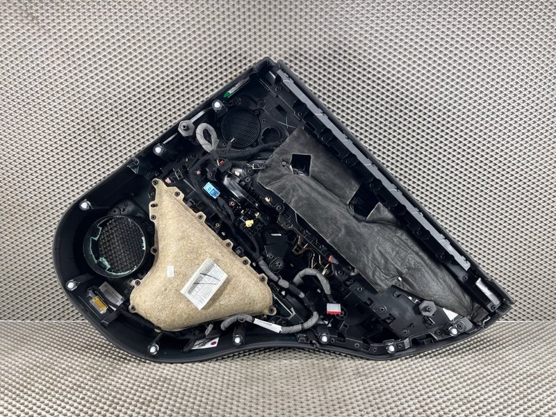 Обшивка двери Land Rover Range Rover Sport (L461, 2024г.)