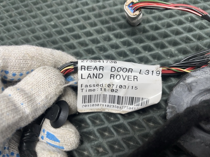 Проводка двери Land Rover Discovery 4 (L319, 2015г.)