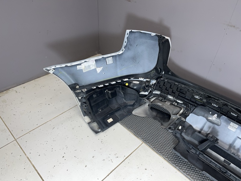 Бампер Land Rover Range Rover Sport (L494, 2021г.)
