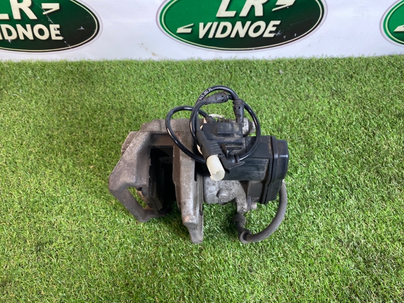 Суппорт тормозной Land Rover Range Rover Sport (L494, 2022г.)