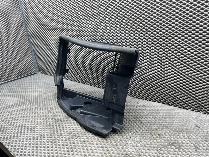 Дефлектор радиатора Land Rover Range Rover Sport (L494, 2017г.)