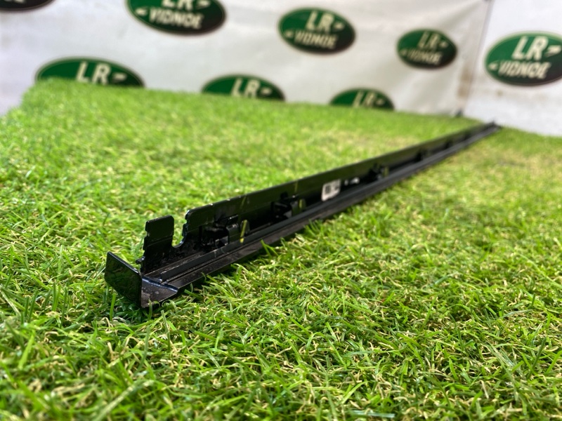 Накладка двери Land Rover Range Rover (L405, 2020г.)
