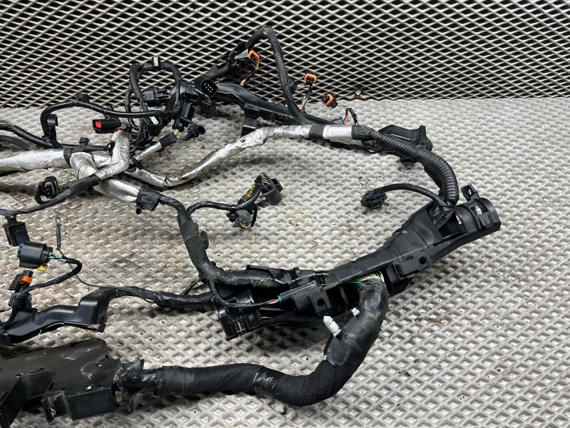 Проводка ДВС Land Rover Discovery 4 (L319, 2015г.)