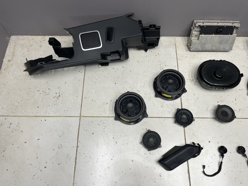 Комплект акустики Land Rover Range Rover Sport (L461, 2025г.)