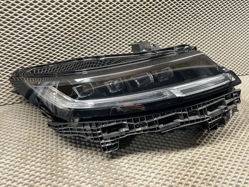Фара светодиодная Land Rover Range Rover Sport (L461, 2024г.)