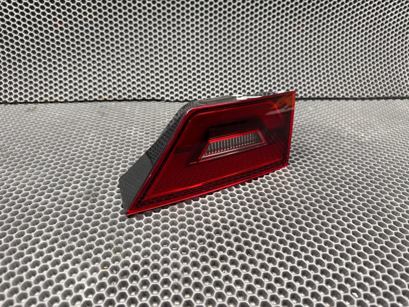 Фонарь Jaguar E-pace (X540, 2018г.)