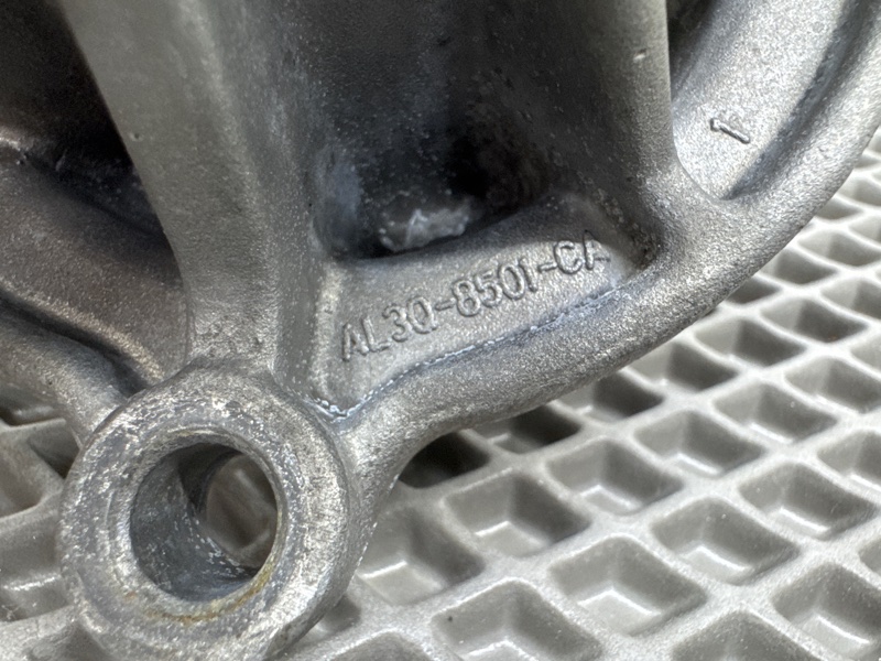 Помпа Range Rover Long (L405, 2018г.)