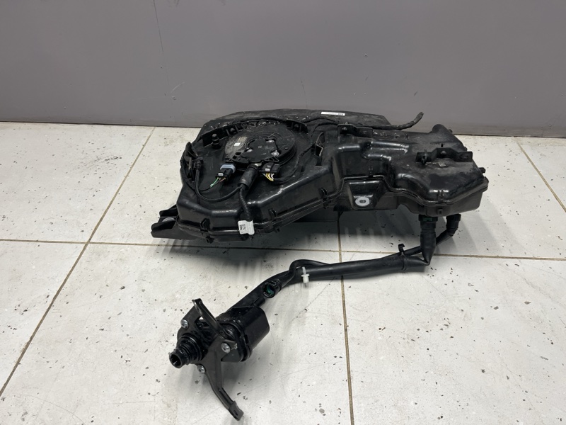 Бак AdBlue мочевина Land Rover Range Rover Sport (L461, 2025г.)