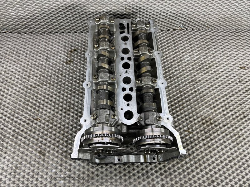 Головка блока цилиндров Land Rover Discovery 4 (L319, 2015г.)