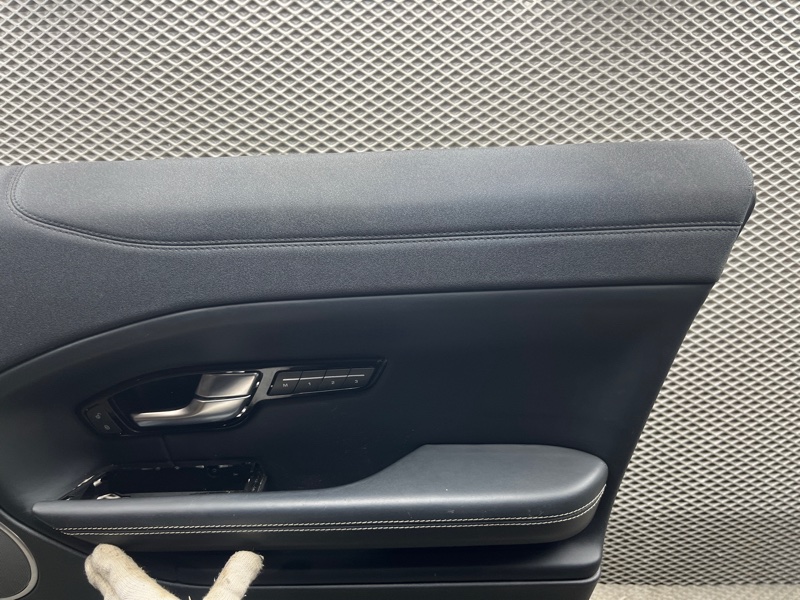 Обшивка двери Land Rover Range Rover Evoque (L538, 2017г.)