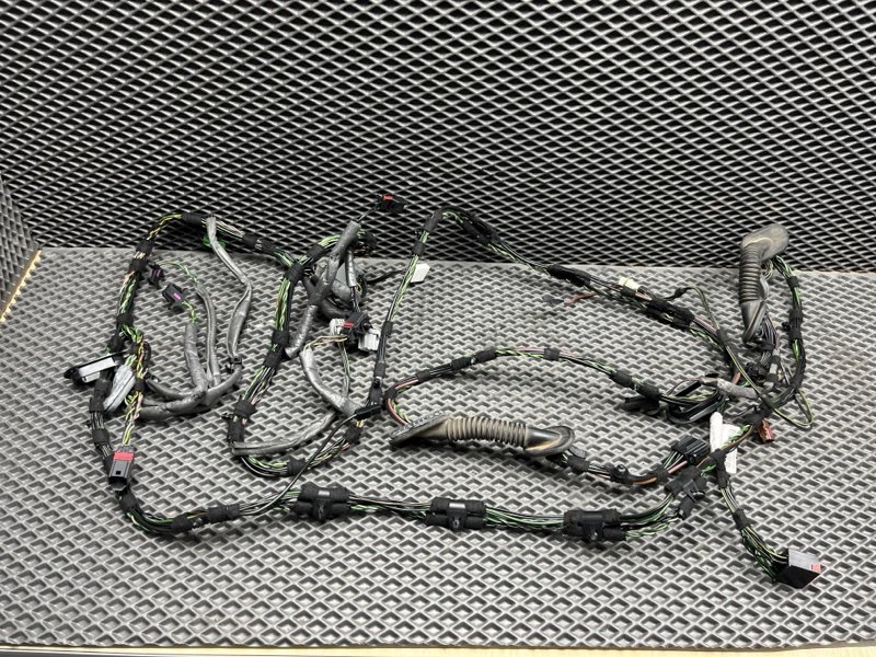 Проводка крышки багажника Land Rover Range Rover Sport (L320, 2012г.)