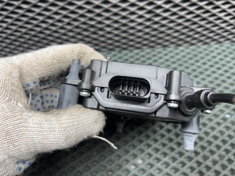 Доводчик двери Land Rover Range Rover (L405, 2019г.)