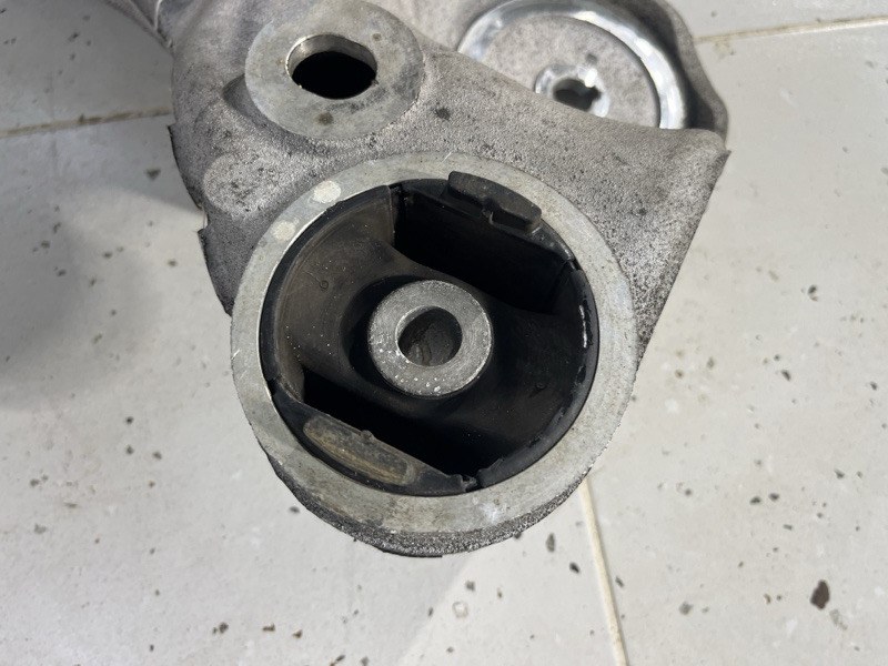 Подрамник Land Rover Range Rover Sport (L494, 2020г.)