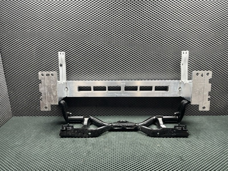 Усилитель бампера Land Rover Range Rover Sport (L461, 2025г.)