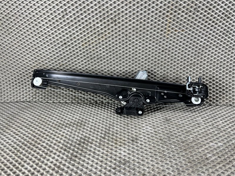 Стеклоподъемник Land Rover Range Rover Sport (L461, 2024г.)
