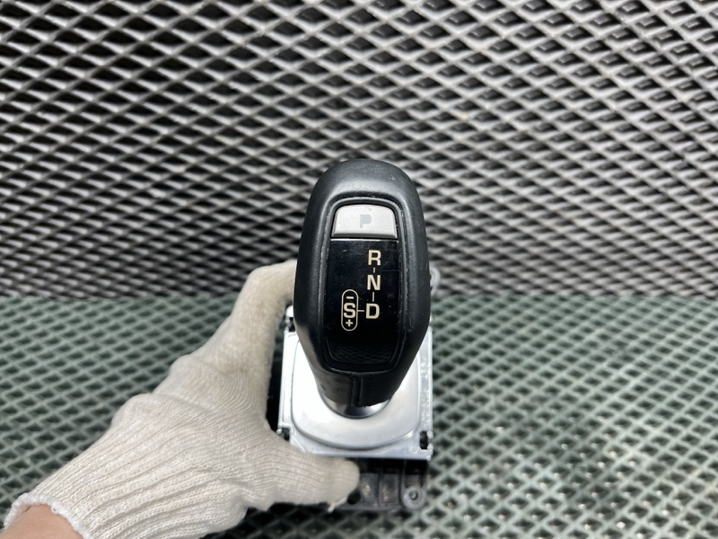 Селектор АКПП Land Rover Range Rover Sport (L494, 2015г.)