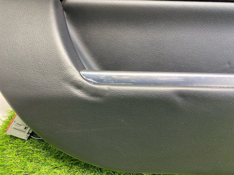 Обшивка двери Range Rover Long (L405, 2018г.)