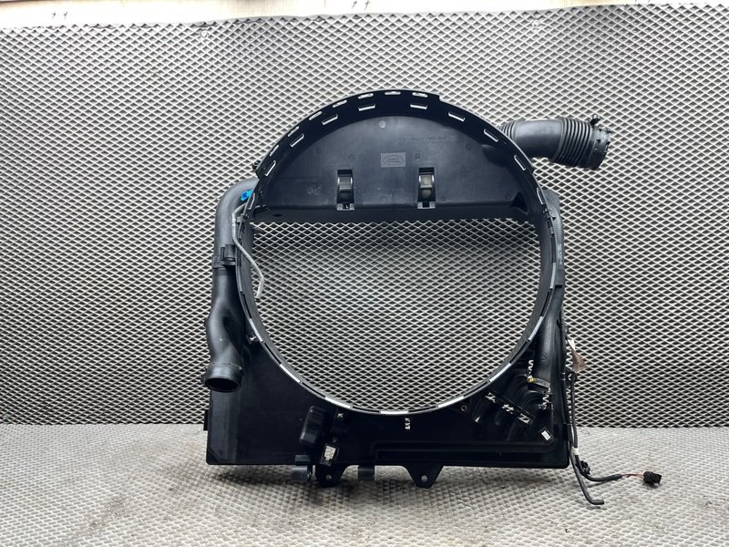 Кожух вентилятора охлаждения двигателя Land Rover Range Rover Sport (L320, 2012г.)
