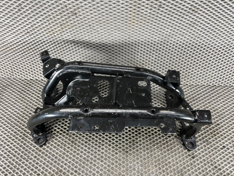 Кронштейн АКПП Land Rover Defender (L663, 2020г.)