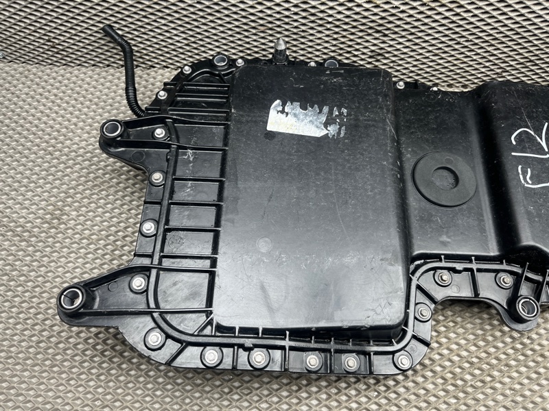 Короб высоковольтной батареи Land Rover Discovery Sport (L550, 2020г.)