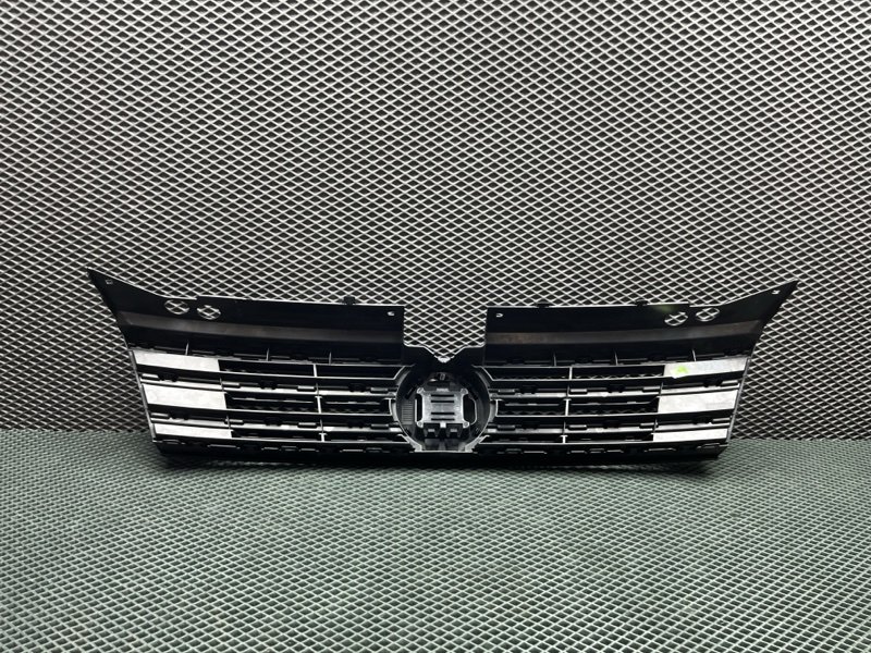 Решетка радиатора Volkswagen Tiguan (MK2, 2018г.)