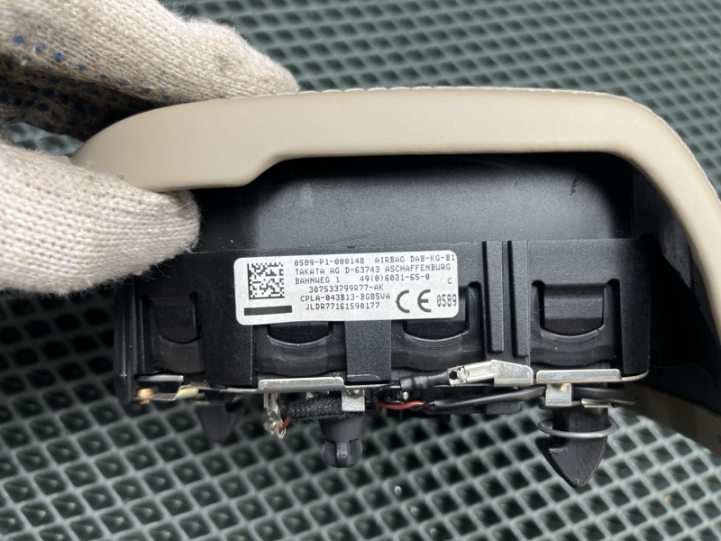 Подушка безопасности в руль Land Rover Range Rover (L405, 2016г.)