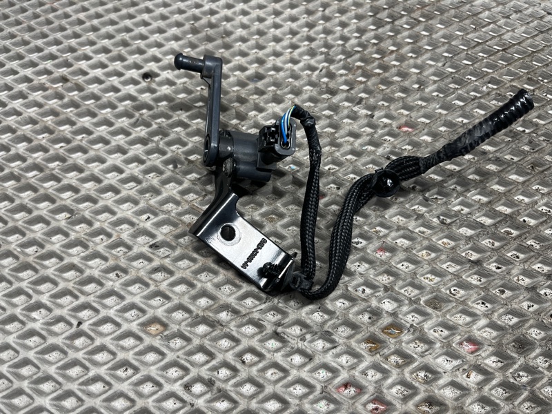 Датчик высоты Land Rover Range Rover Evoque (L538, 2012г.)