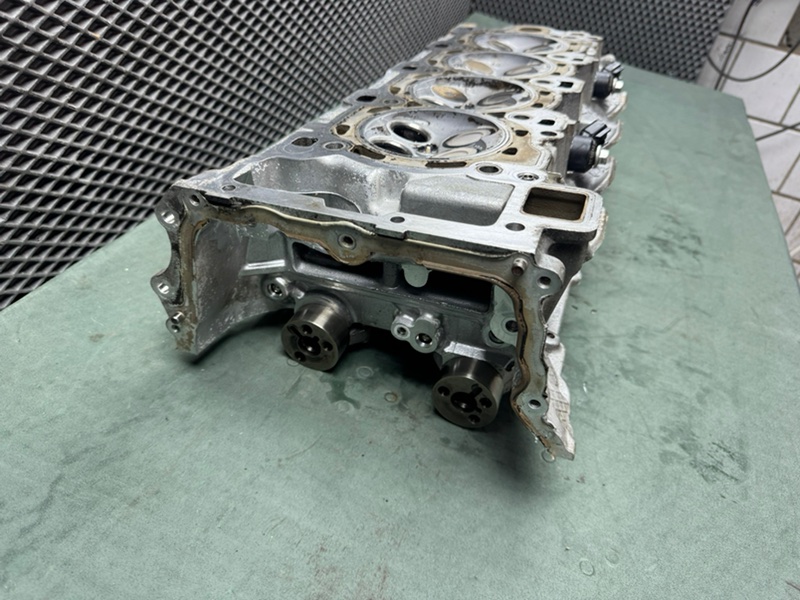 Головка блока цилиндров Land Rover Range Rover (L405, 2016г.)
