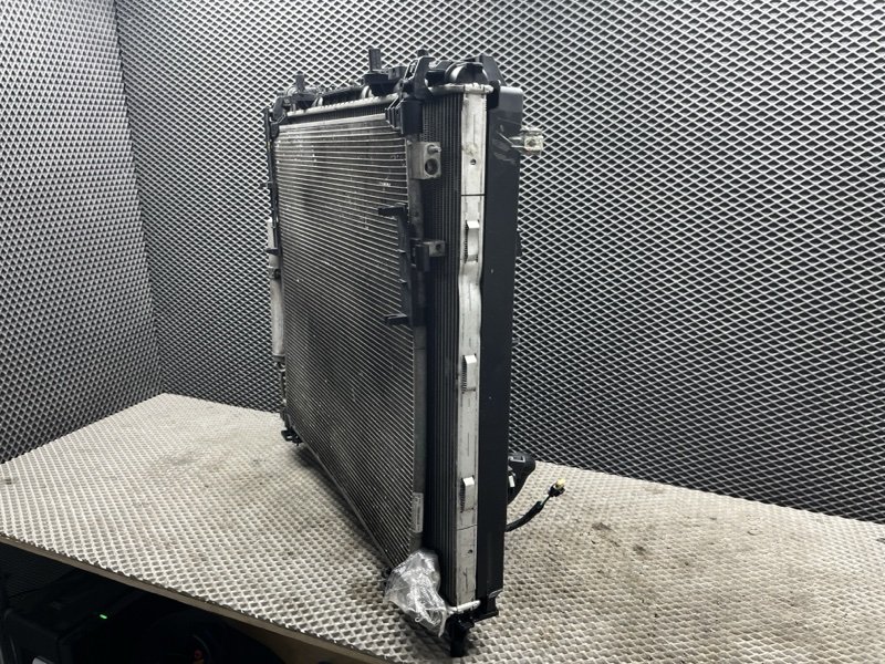 Кассета радиаторов в сборе Land Rover Range Rover Sport (L494, 2020г.)