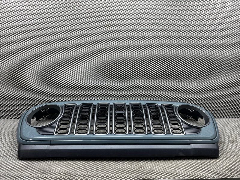 Решетка радиатора Jeep Wrangler (JL, 2025г.)